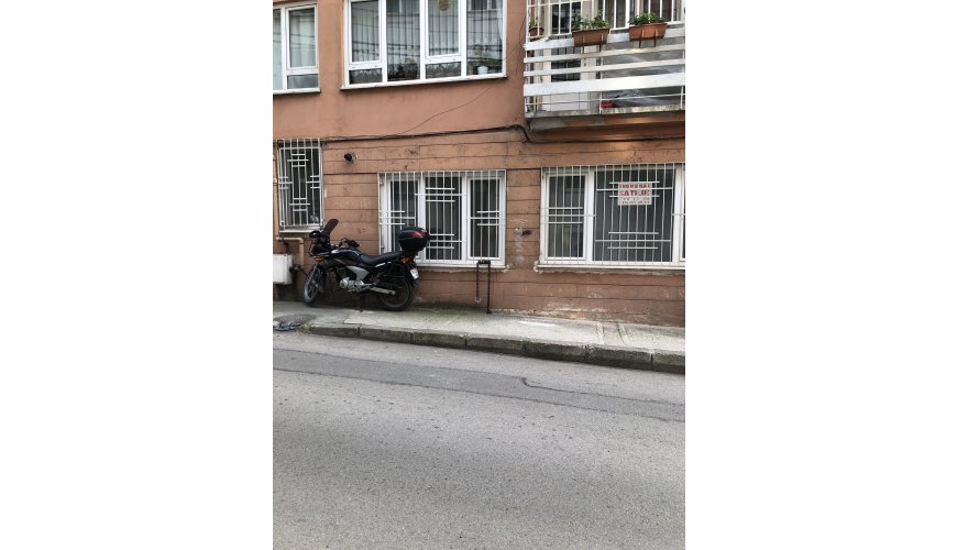İPEKÇİLİK K..ARALIK GİRİŞ KAT BAKIMLI 3+1 KÖŞE AYDINLIK