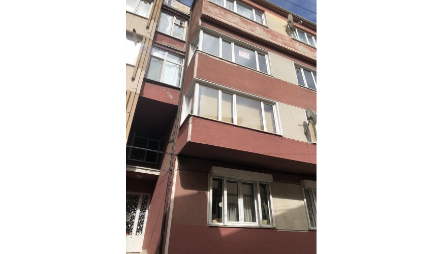 SETBAŞI/SAKALDÖKEN BAŞI 3+1 100 M2 KOMBİLİ 3 KAT AYDINLIK
