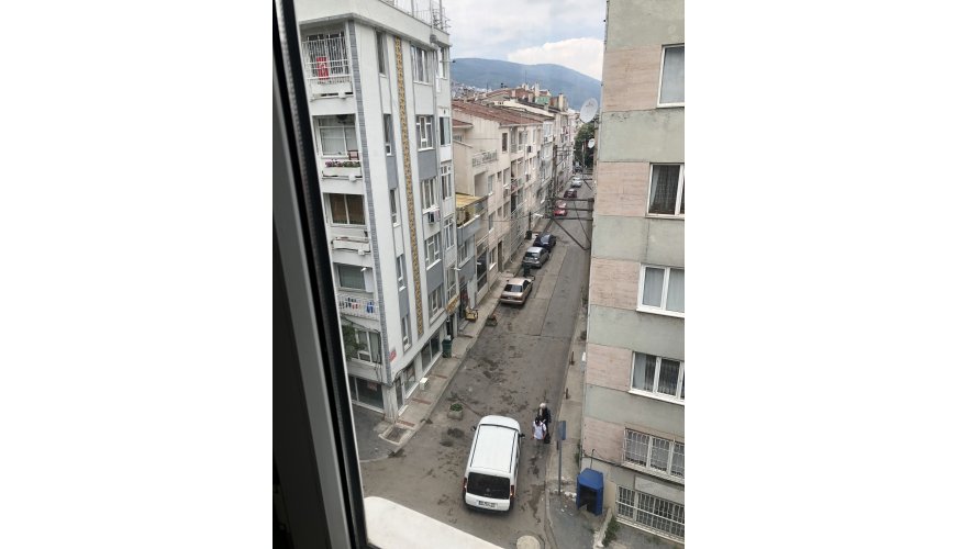 İPEKÇİLİK 3+1 120 M2 KALORİFERLİ ASANSÖRLÜ CD ÜZERİ KÖŞE DAİRE AYDINLIK