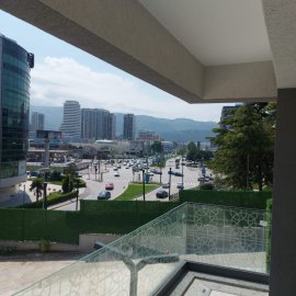 İZMİR YOLU ANA CD CARFOUR KARŞISI 3+1 230 M2 SIFIR LÜKS KAPALI OTOPARK AÇIK-KAPALI YÜZME HAVUZU SOSYAL DONATILI